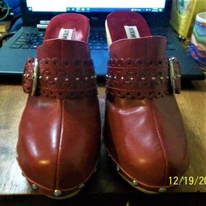 Women's Designer Leather Shoes "Steve Madden" Size 8B